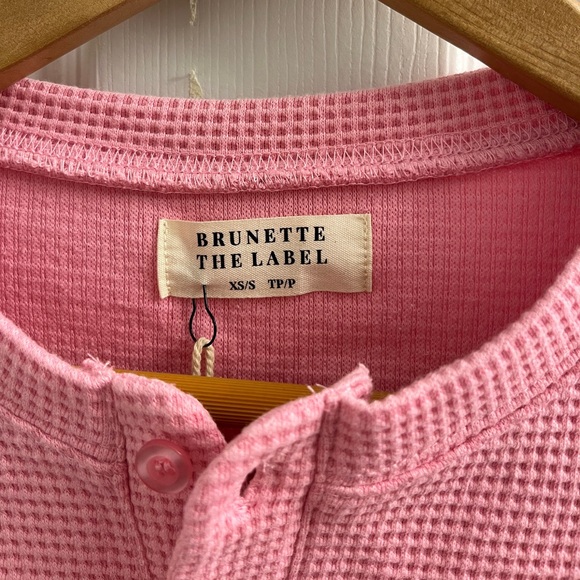 Brunette the Label - Pink Waffle Henley Top - Size XS - Picture 2 of 5